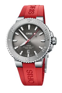 Picture: ORIS 01 733 7730 4153-07 4 24 66EB