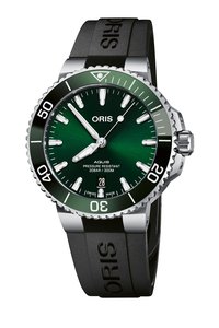 Picture: ORIS 01 733 7766 4157-07 4 22 64FC